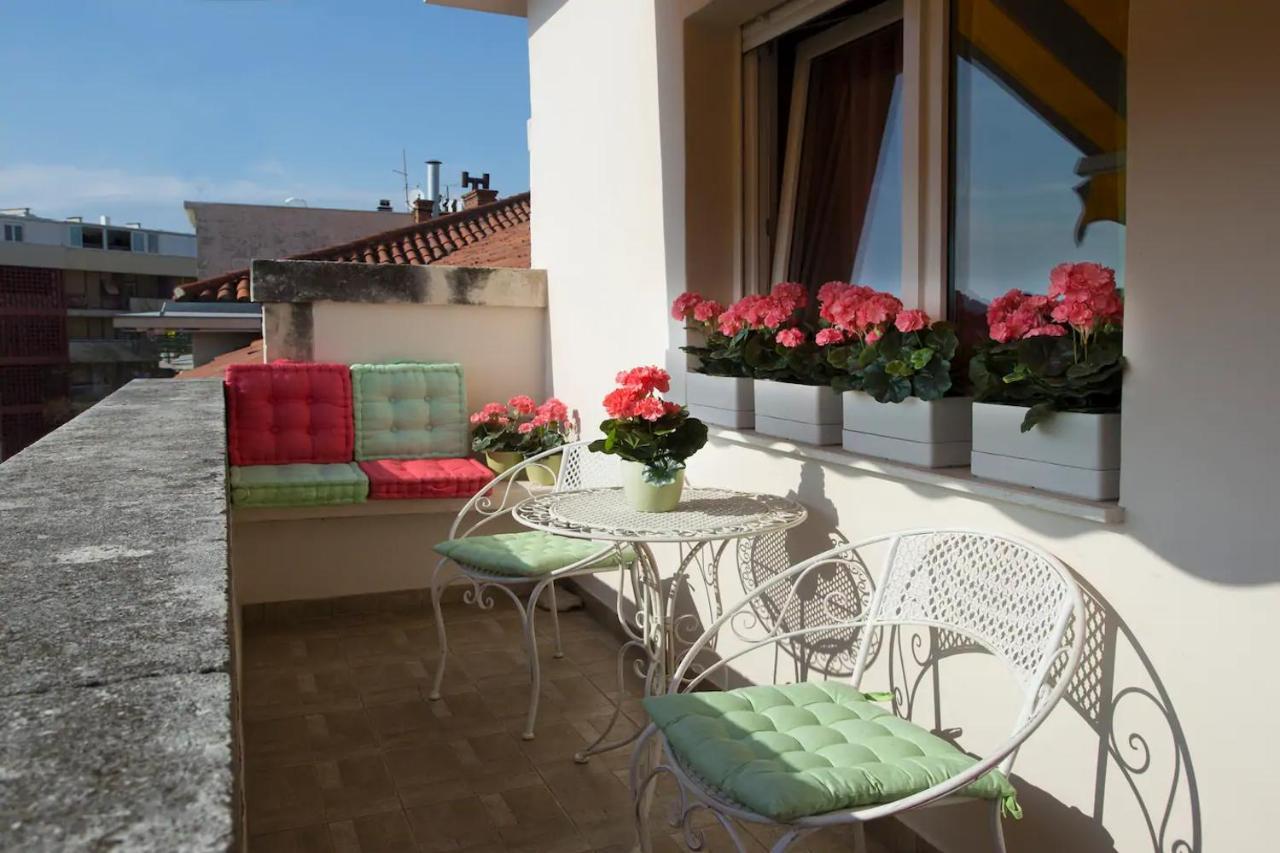 Beach Apartment Butterfly With Sea View Split Extérieur photo